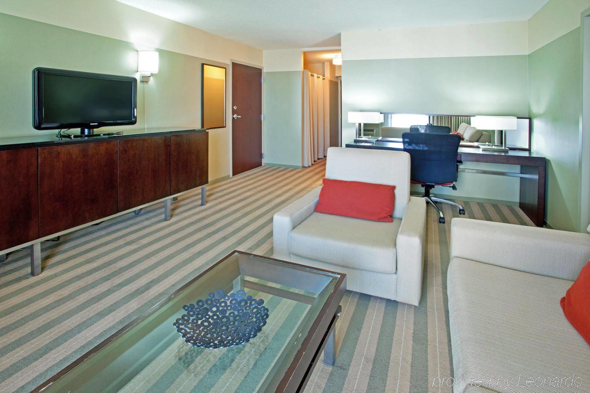 Crowne Plaza - Chicago West Loop By Ihg Hotel Bagian luar foto